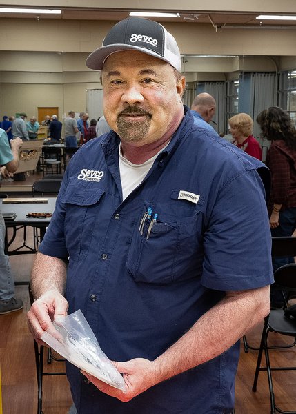 ../previews/010-Mike (2).jpg.medium.jpeg